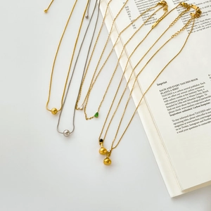 Collier En Acier Titane Minimaliste Pendentif Zircon Goutte Chaîne Serpent Ajustable Perle Bouteille Bijoux Pour Femmes