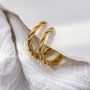 Twisted rope design 18K gold plated titanium C-hoop earrings in elegant matte finish