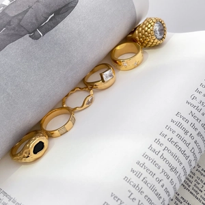 Bague En Zircone Géométrique Acier Titane Plaqué Or 18K Étoile Vague Œil Bijoux De Mode Pour Femmes