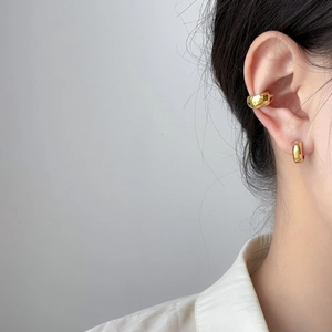 Polished 18K gold-plated titanium steel gear-shaped geometric earrings and cuff set
