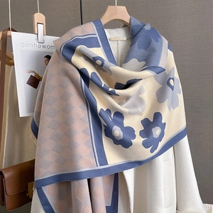 Chic cashmere-feel thick scarf with rhombic and floral patterns on white coat