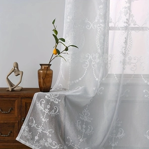 Elegante tenda in pizzo bianco con ricami floreali vintage per camera da letto e soggiorno