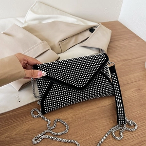 Sac Bandoulière Enveloppe Strass Femmes Pochette Soirée Avec Bandoulière Chaîne Et Dragonne Mode Fête Petit Sac Carré