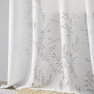 Rideau blanc avec motif de fleurs de roseau et bords à volants pour le salon