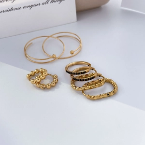 Minimalist Hoop Earrings 18K Gold Plated Titanium Steel Geometric U Shaped Beaded Carved Black Zirconia For Women Fashion
