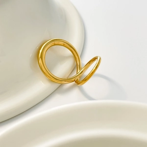 Bague double couche minimaliste en acier inoxydable plaqué or 18 carats