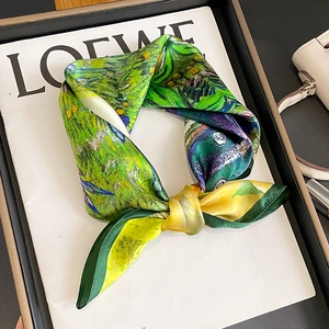 Foulard Carré En Satin De Mûrier Pour Femmes Art Peinture À L'huile Imprimé Floral Accessoire De Mode Cheveux