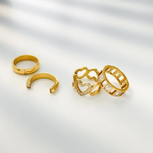 Hollow Heart Square Zircon Rings Titanium Steel Gold Plated Minimalist Open Finger Ring Fashion Jewelry For Women