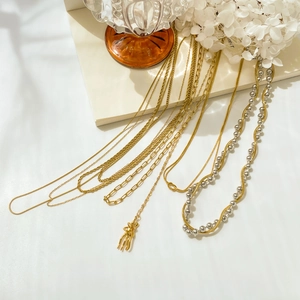 Titanium Steel Necklace 18K Gold Plated Layered Snake Chain Knot Couple Pendant Artificial Baroque Pearl Jewelry For Women