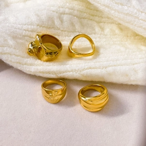 Ensemble de bagues en acier inoxydable doré 18K avec reliefs de souris et visage sur tricot