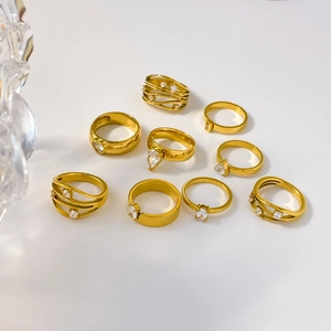 Bagues Incrustées De Zircon Plqué Or 18K Acier Titane Multicouche Creux Géométrique Cœur Goutte D'eau Bijoux Pour Femmes