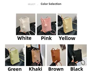 Palette de couleurs détaillée pour le petit sac bandoulière disponible en sept coloris