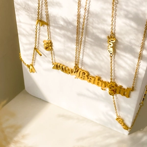 Collier Pendentif Lettre Acier Inoxydable Plaqué Or 18K Babygirl Love Style Gothique Bijoux Minimalistes Pour Femmes