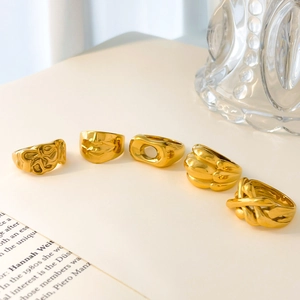 Anello In Acciaio Al Titanio Geometrico Placcato Oro 18K Cavo Intrecciato Viso Texturizzato Gioielli Di Moda Vintage Per Donne