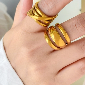 Multi-layer curved winding 18K gold plated stainless steel ring on model hand