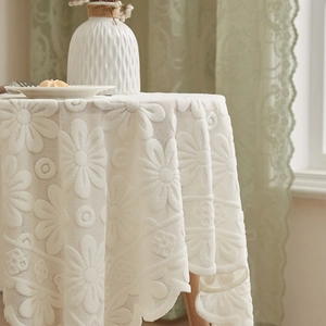 White daisy lace round tablecloth with floral patterns and wave edges for small tables