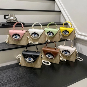 Borse a tracolla in paglia intrecciata a mano in sette colori con ricamo a perline evil eye