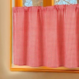 Fresh red and white checkered fabric cafe curtain with pleated rod pocket for small windows