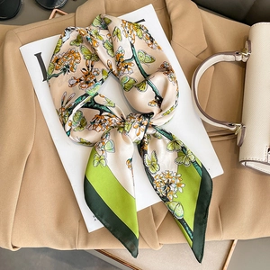 Foulard Carré Élégant Pour Femmes Imprimé Floral Papillon Satin Polyester Écharpe De Cou Mode Coréenne