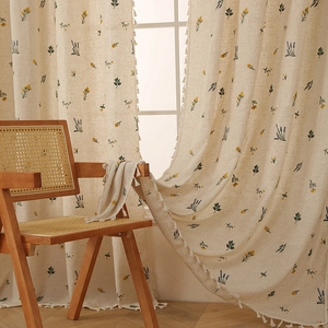 Rideaux en lin avec broderie d'épis de blé et franges blanches pour salon chaleureux