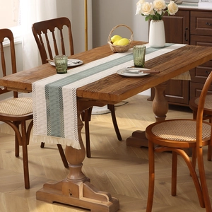 Runner da tavola a righe in cotone e lino con nappe per decoro tavola rustico