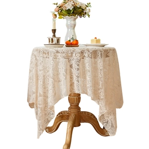 Elegant beige kanten tafelkleed met geborduurd bloemenpatroon voor ronde tafels