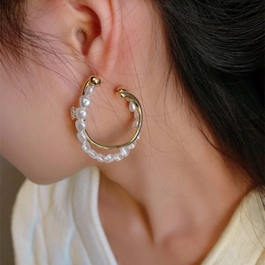 Boucles D'oreilles Créoles En Künstliche Perles De Cœur En Forme De C Avec Tige De Boucle D'oreille En Argent Sterling 925