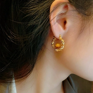 Boucles D'oreilles Créoles Oeil De Tigre Laiton Plaqué Or 18 Carats Texture Rétro Style Maillard Femmes