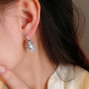Elegant snake wrap pearl earrings with micro-inlaid zircon and silver plated finish