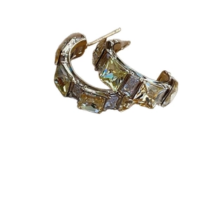 Luxurious C-shaped gold hoop earrings with champagne square crystals and 925 silver posts