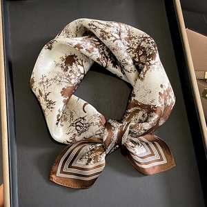 Mulberry Satin Square Scarf French Retro Toile De Jouy Forest Animal Print Elegant Neck Kerchief Head Scarf For Women