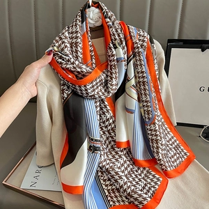 Women Satin Feeling Scarf Shawl Equestrian Horse Chain Print French Elegant Houndstooth Retro Large Wrap