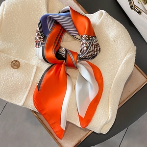 Square Scarf Imitation Satin Satin Equestrian Horse Bit Pattern Fashion Elegant Retro Neck Scarf Headband For Women