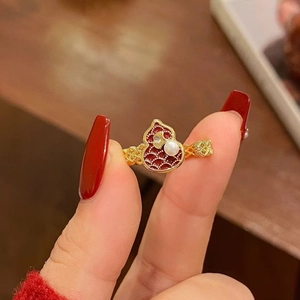 Vintage Chinese red gourd open ring with pearl and ginkgo leaf in gold woven design