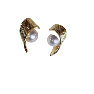 French luxury gold C-shaped pearl earrings with elegant brushed metal texture finish