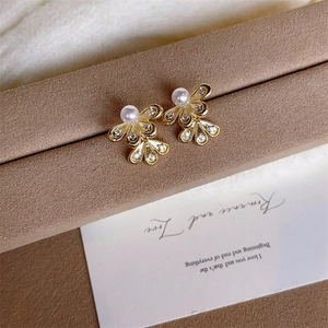 Exquisite gold floral earrings with micro-inlaid zircon and double-layer pearl accents