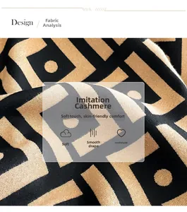 Dettaglio ravvicinato del tessuto in finto cashmere con trama a quadri neri e beige