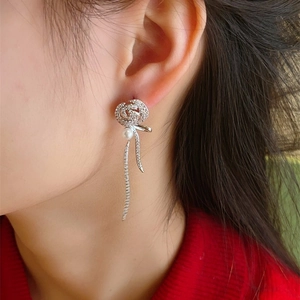 Boucles D'oreilles Élégantes À Long Pompon En Forme De Rose Avec Zircone Künstliche Perle Tige En Argent Sterling 925 Pour Femmes