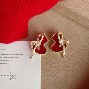 Exquisite gourd-shaped earrings with red enamel inlay and rhinestone-studded bows