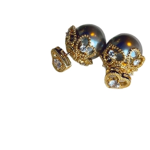 French vintage style dark grey pearl earrings with gold crown setting and zircon stones