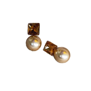Elegant champagne pearl earrings with amber crystal studs and vintage gold finish