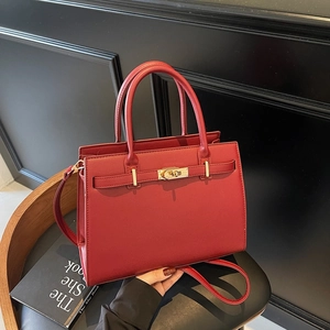 Women PU Leather Handbag Vintage Top Handle Crossbody Bag Golden Metal Lock Saffiano Textured Commuter Bag
