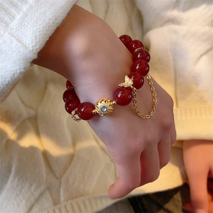 Bracelet En Perles D'Agate Rouge Avec Pendentif Papillon Plaqué Or Et Chaîne D'Extension Bijoux Rétro Français Pour Femmes