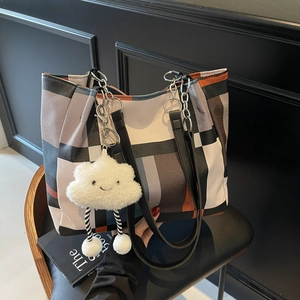 Women PU Leather Tote Bag Large Capacity Geometric Plaid Color Block Shoulder Bag With Chain Strap And Cloud Charm Casual Commuter