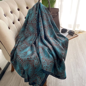 Women Large Paisley Scarf Shawl Imitation Satin Satin Soft Lightweight Summer Beach Sunscreen Ethnic Style Wrap