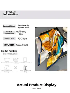 Détail du foulard carré en soie 70x70cm avec imprimé renne et bordure bleu marine