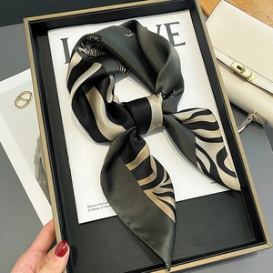 Zebra Print Mulberry Satin Scarf Fashion Square Neck Kerchief Elegant Satin Finish Head Scarf For Women Daily Wear