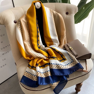 Elegant Satin Satin Like Scarf Geometric Grid Color Block Large Shawl For Women Fashion Sun Protection Wrap Accessory