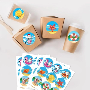 Autocollants de Noël ronds style plage avec Père Noël d'été et motifs de coquillages
