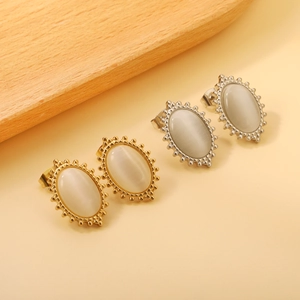 Retro stainless steel oval cat eye stone earrings with beaded edge in gold and silver